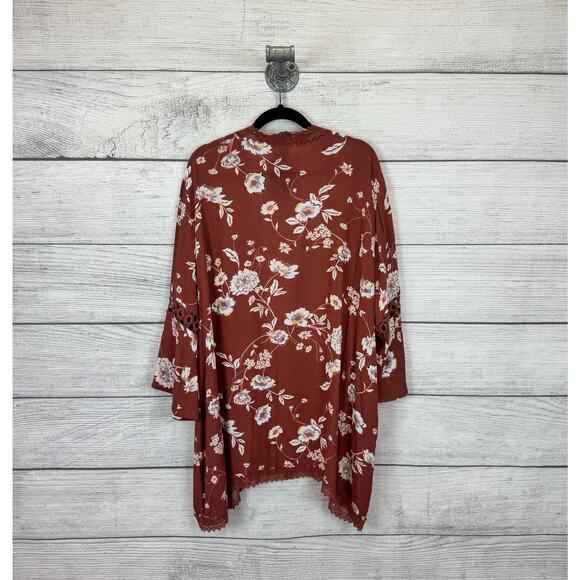Maurices Plus Size Rust Floral Lace Trim Kimono Size 3X - Picture 8 of 8
